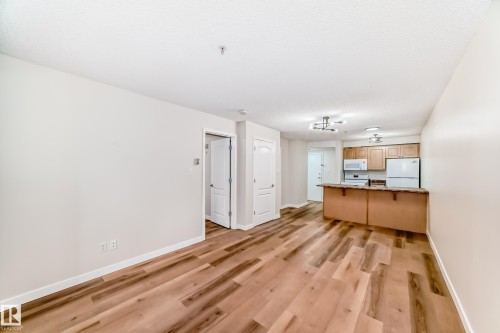 108 12838 65 Street, Edmonton, AB - Indoor Photo Showing Kitchen