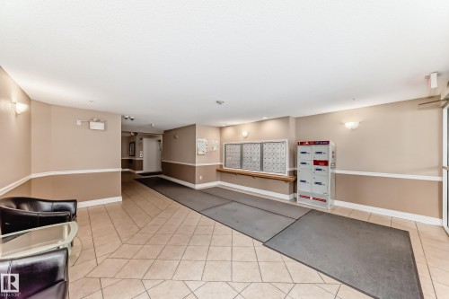 108 12838 65 Street, Edmonton, AB - Indoor Photo Showing Other Room