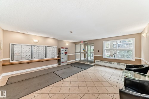 108 12838 65 Street, Edmonton, AB - Indoor Photo Showing Other Room
