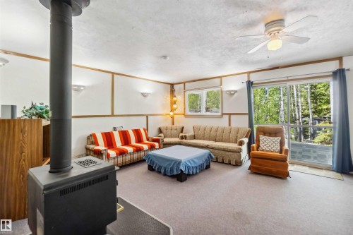 37 59316 Range Road 54, Rural Barrhead County, AB - Indoor Photo Showing Other Room