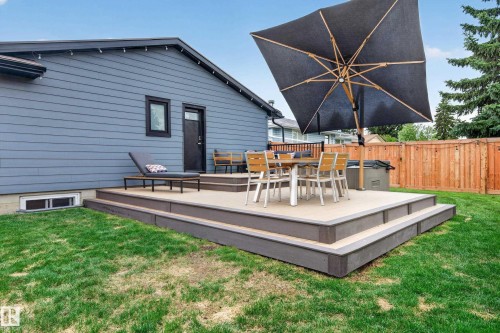 Multi-level deck with composite decking, offering ample outdoor living space - 6707 92B Avenue, Edmonton, AB - Outdoor With Deck Patio Veranda