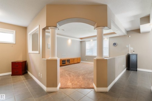 68 Linksview Bay, Spruce Grove, AB - Indoor Photo Showing Other Room