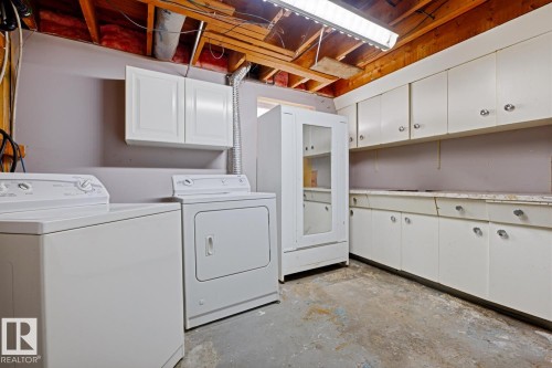 10217 155 Street, Edmonton, AB - Indoor Photo Showing Laundry Room
