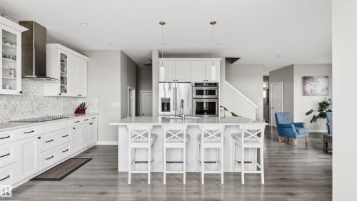 1723 200 Street Nw, Edmonton, AB - Indoor Photo Showing Kitchen With Upgraded Kitchen