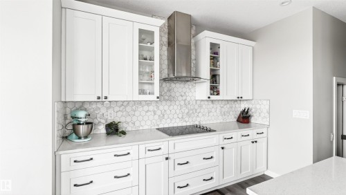 1723 200 Street Nw, Edmonton, AB - Indoor Photo Showing Kitchen