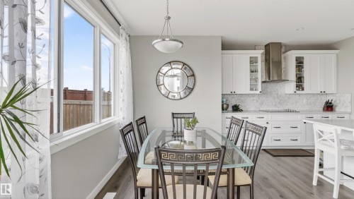 1723 200 Street Nw, Edmonton, AB - Indoor Photo Showing Dining Room