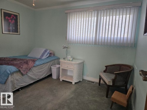 10908 30 Street, Edmonton, AB - Indoor Photo Showing Bedroom