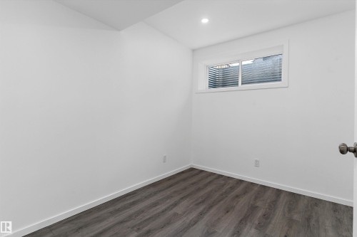 6904 Cardinal Wynd, Edmonton, AB - Indoor Photo Showing Other Room