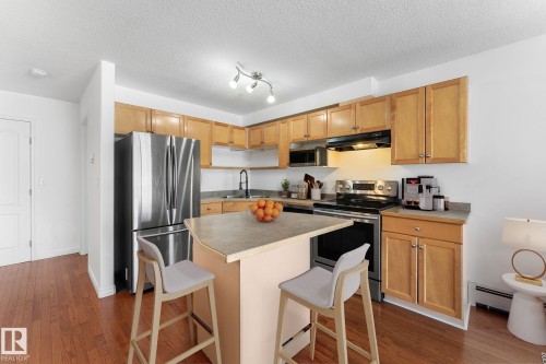 Edmonton, AB - Indoor Photo Showing Kitchen With Double Sink