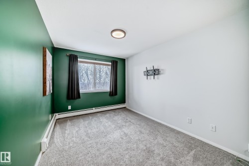 320 592 Hooke Road, Edmonton, AB - Indoor Photo Showing Other Room