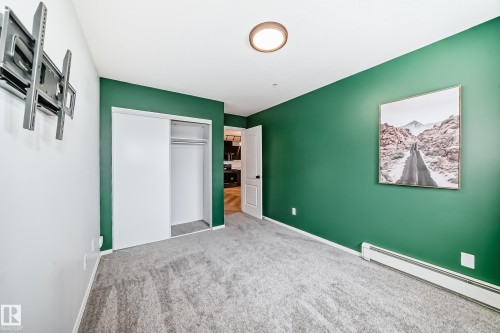 320 592 Hooke Road, Edmonton, AB - Indoor