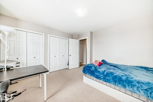 34 12104 16 Avenue Sw, Edmonton, AB - Indoor Photo Showing Bedroom