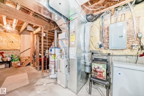 34 12104 16 Avenue Sw, Edmonton, AB - Indoor Photo Showing Basement
