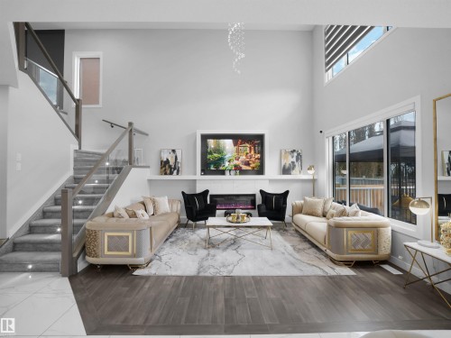 1427 150 Avenue, Edmonton, AB - Indoor