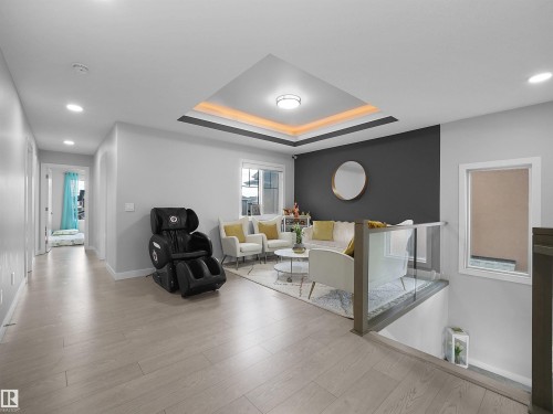 1427 150 Avenue, Edmonton, AB - Indoor