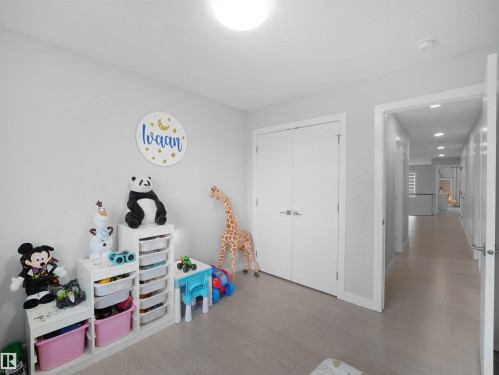 1427 150 Avenue, Edmonton, AB - Indoor