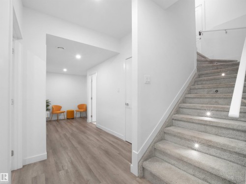 1427 150 Avenue, Edmonton, AB - Indoor Photo Showing Other Room