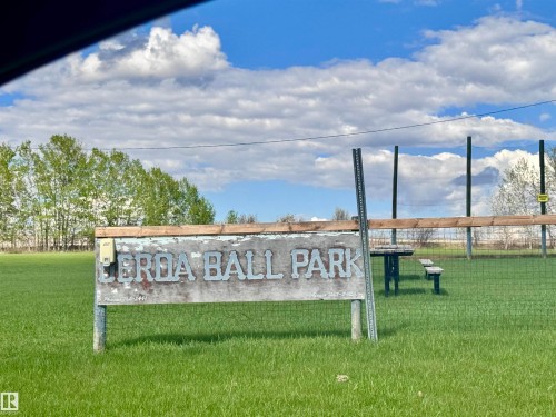 126 Sandy Beach Avenue, Rural Two Hills County, AB 
