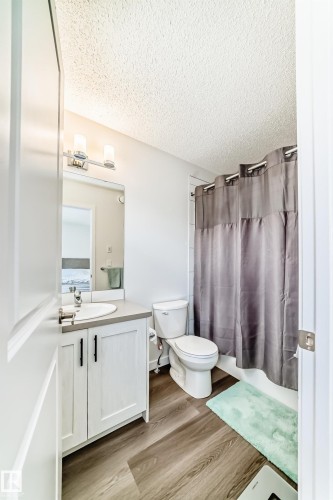 5167 Edgemont Boulevard, Edmonton, AB - Indoor Photo Showing Bathroom