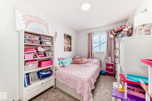 5167 Edgemont Boulevard, Edmonton, AB - Indoor Photo Showing Bedroom
