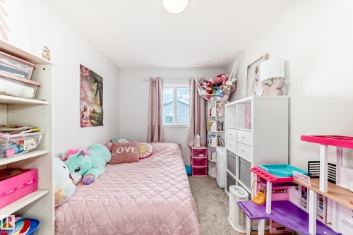 5167 Edgemont Boulevard, Edmonton, AB - Indoor Photo Showing Bedroom