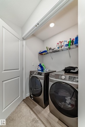 5167 Edgemont Boulevard, Edmonton, AB - Indoor Photo Showing Laundry Room