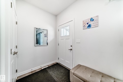 5167 Edgemont Boulevard, Edmonton, AB - Indoor Photo Showing Other Room