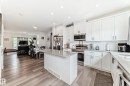 5167 Edgemont Boulevard, Edmonton, AB  - Indoor Photo Showing Kitchen With Upgraded Kitchen 