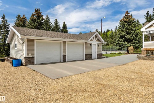 464012 A Rge Road 233, Rural Wetaskiwin County, AB - Outdoor