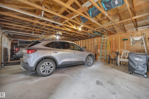 464012 A Rge Road 233, Rural Wetaskiwin County, AB - Indoor Photo Showing Garage