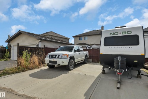 18 Southwick Point(E), Leduc, AB - Outdoor