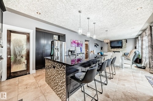 11024 179 Avenue, Edmonton, AB - Indoor