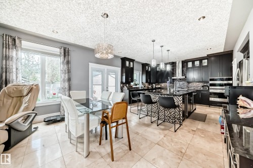 11024 179 Avenue, Edmonton, AB - Indoor Photo Showing Dining Room