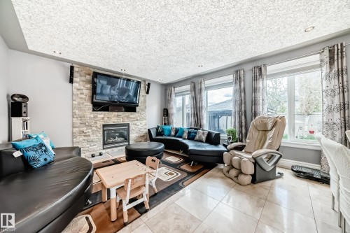 11024 179 Avenue, Edmonton, AB - Indoor Photo Showing Living Room With Fireplace