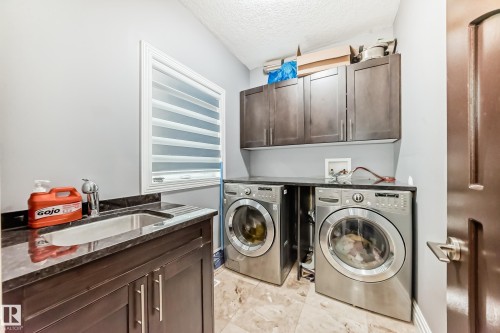 11024 179 Avenue, Edmonton, AB - Indoor Photo Showing Laundry Room
