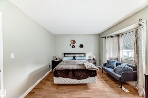18 10453 20 Avenue, Edmonton, AB - Indoor Photo Showing Bedroom