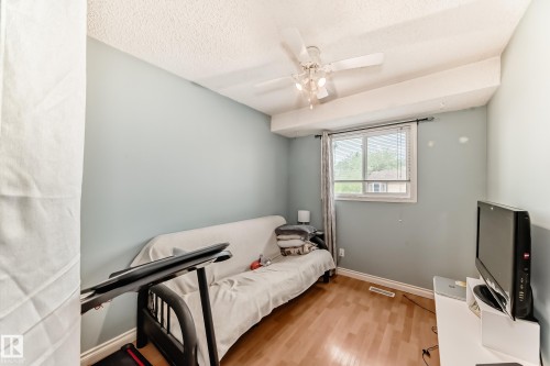 18 10453 20 Avenue, Edmonton, AB - Indoor