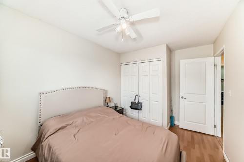 18 10453 20 Avenue, Edmonton, AB - Indoor Photo Showing Bedroom