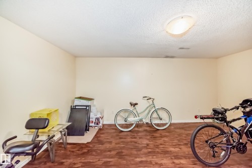 18 10453 20 Avenue, Edmonton, AB - Indoor