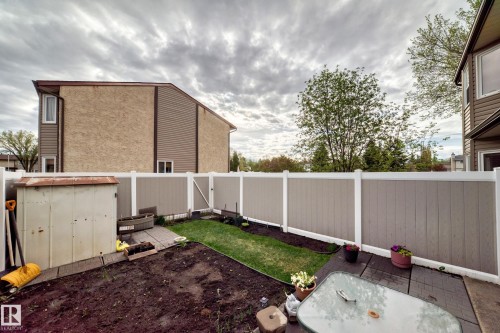 18 10453 20 Avenue, Edmonton, AB - Outdoor