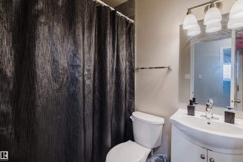 8 14110 80 Street, Edmonton, AB - Indoor Photo Showing Bathroom