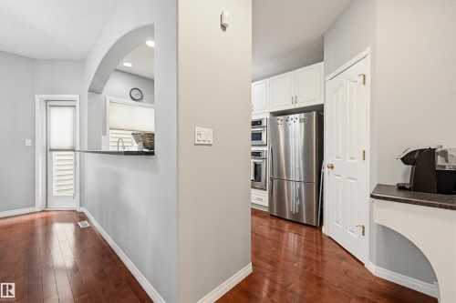 8612 108A Street, Edmonton, AB - Indoor