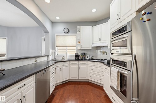 8612 108A Street, Edmonton, AB - Indoor Photo Showing Kitchen With Double Sink With Upgraded Kitchen