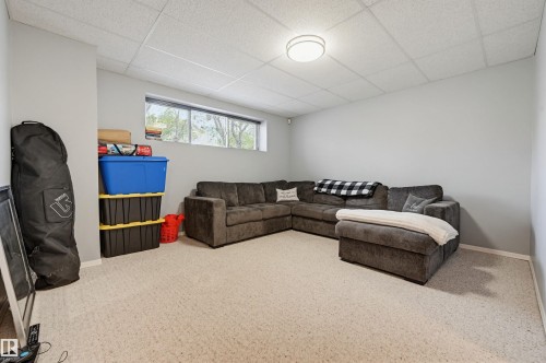 8612 108A Street, Edmonton, AB - Indoor