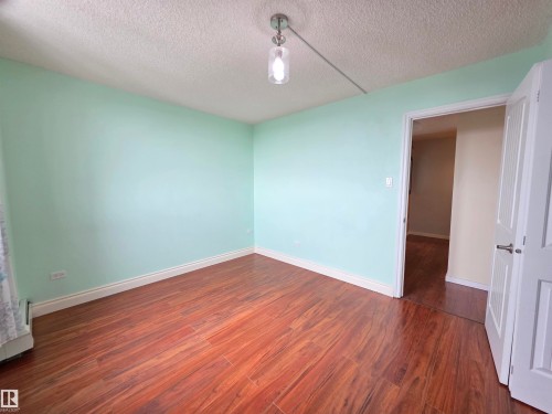 1201 10135 Saskatchewan Drive, Edmonton, AB - Indoor Photo Showing Other Room