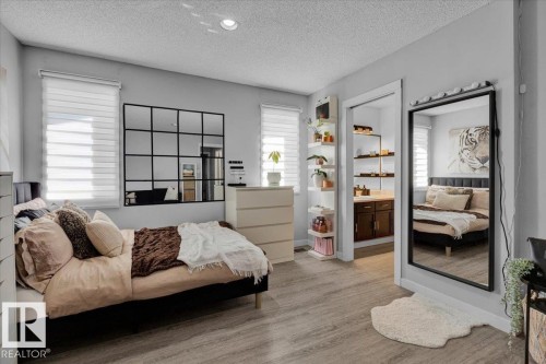18911 58 Avenue, Edmonton, AB - Indoor Photo Showing Other Room