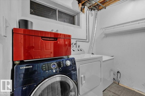 18911 58 Avenue, Edmonton, AB - Indoor Photo Showing Laundry Room
