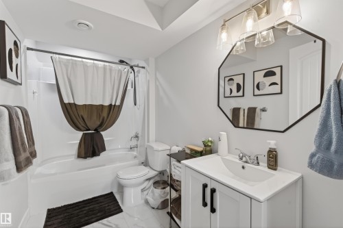 1506 15 Street, Cold Lake, AB - Indoor Photo Showing Bathroom