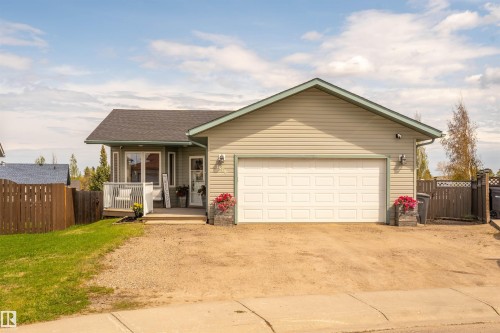 1506 15 Street, Cold Lake, AB - Outdoor