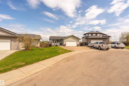 1506 15 Street, Cold Lake, AB - Outdoor